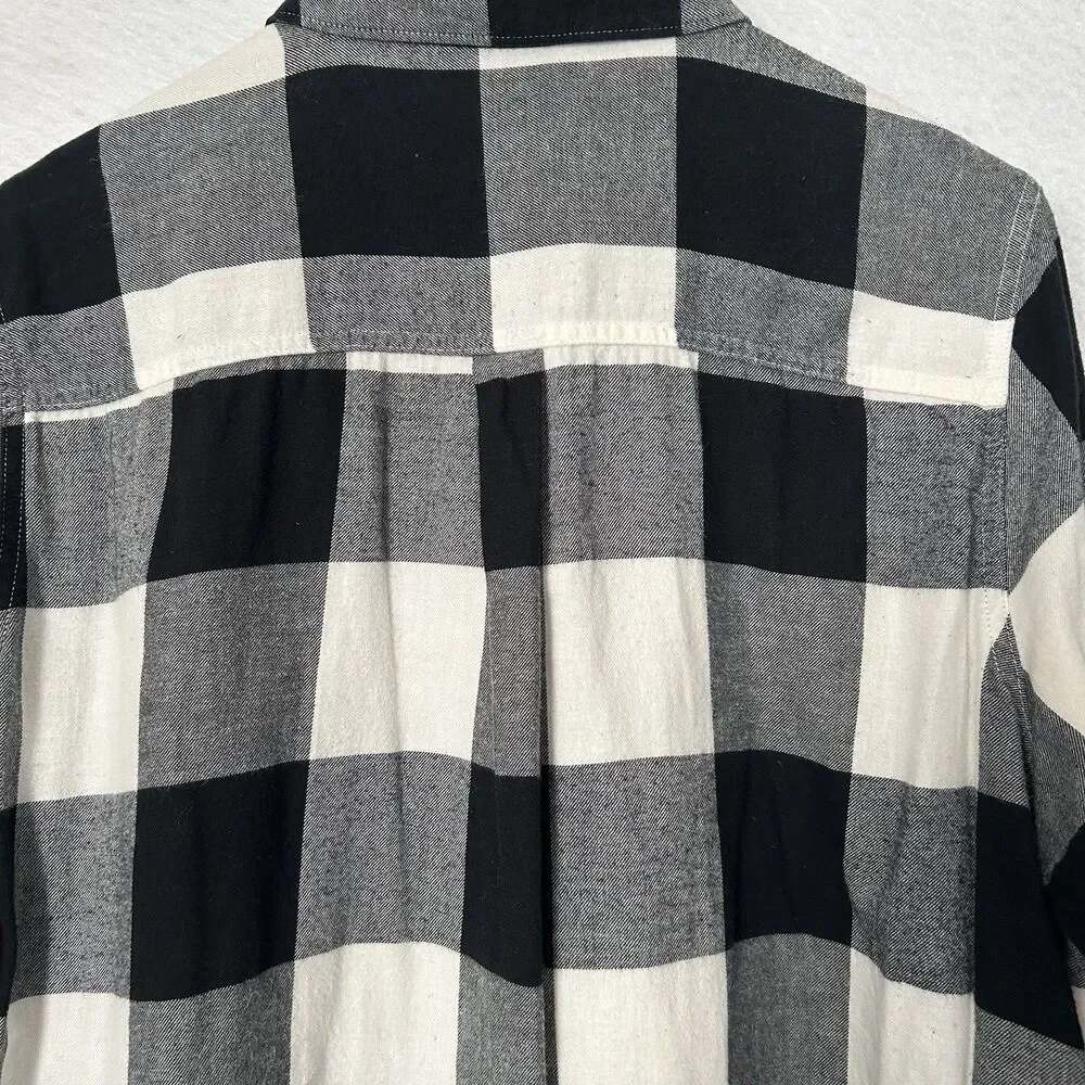 Old Navy Shirt Women XXL Black White Plaid Buffalo Classic Flannel Preppy Casual - Picture 9 of 12